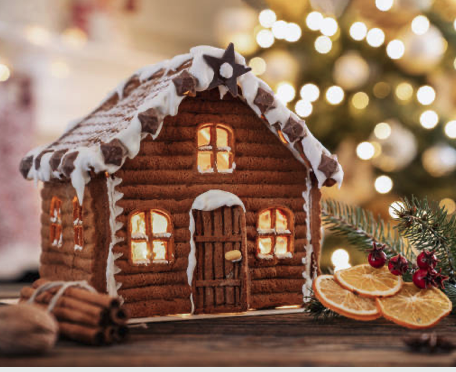 Bexley House Wood Bowl Candle - Gingerbread House