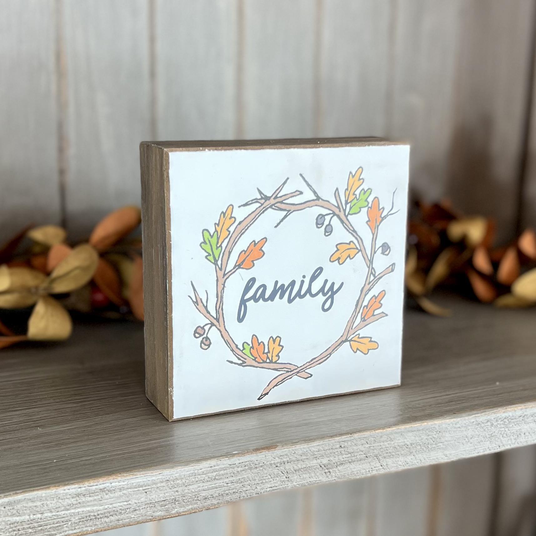 Family Wreath Box Sign - 5"Sq